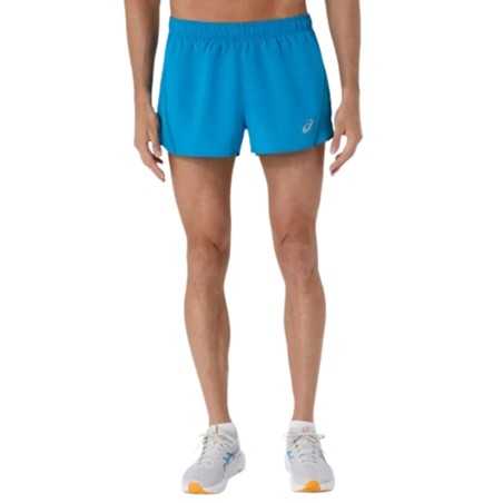 Pantalones cortos ASICS CORE SPLIT en color negro.